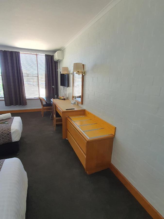 Capital Airport Motel Queanbeyan Eksteriør billede