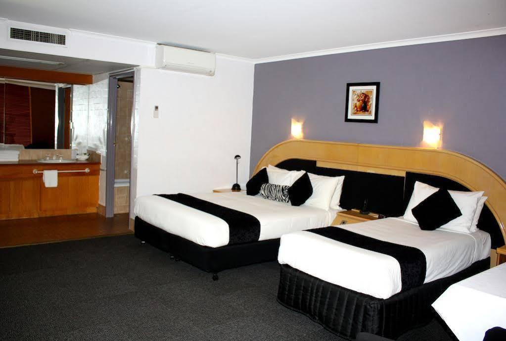 Capital Airport Motel Queanbeyan Eksteriør billede