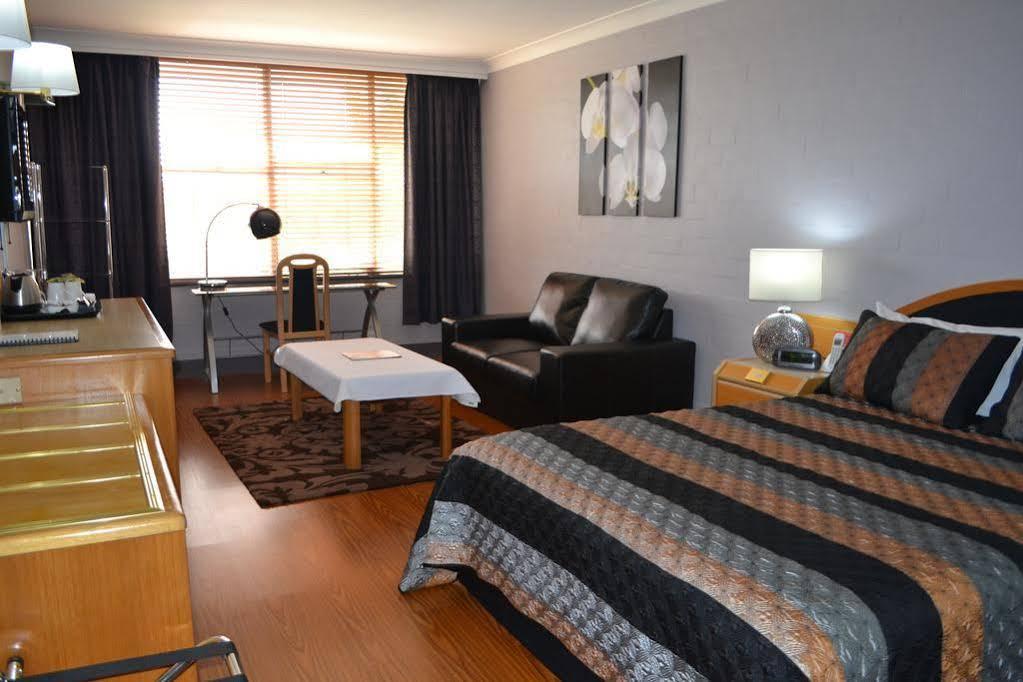Capital Airport Motel Queanbeyan Eksteriør billede