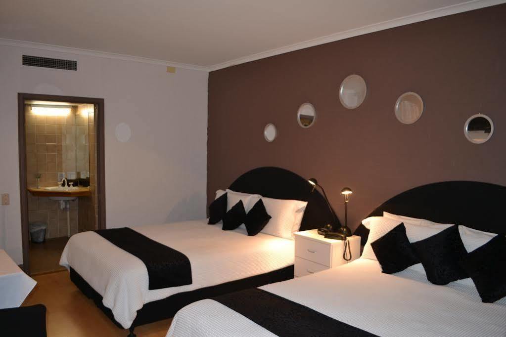 Capital Airport Motel Queanbeyan Eksteriør billede